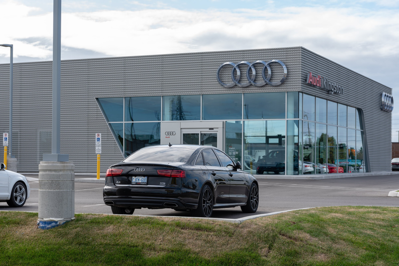 Illustration for article titled Pics from the Curbside: 2019-08-24 Around Cataraqui Centre